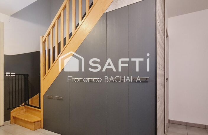 Maison familiale de 2013 de 173 m² avec 5 chambres, possibilité 7 chambres sur 659 m² de terrain — photo 4