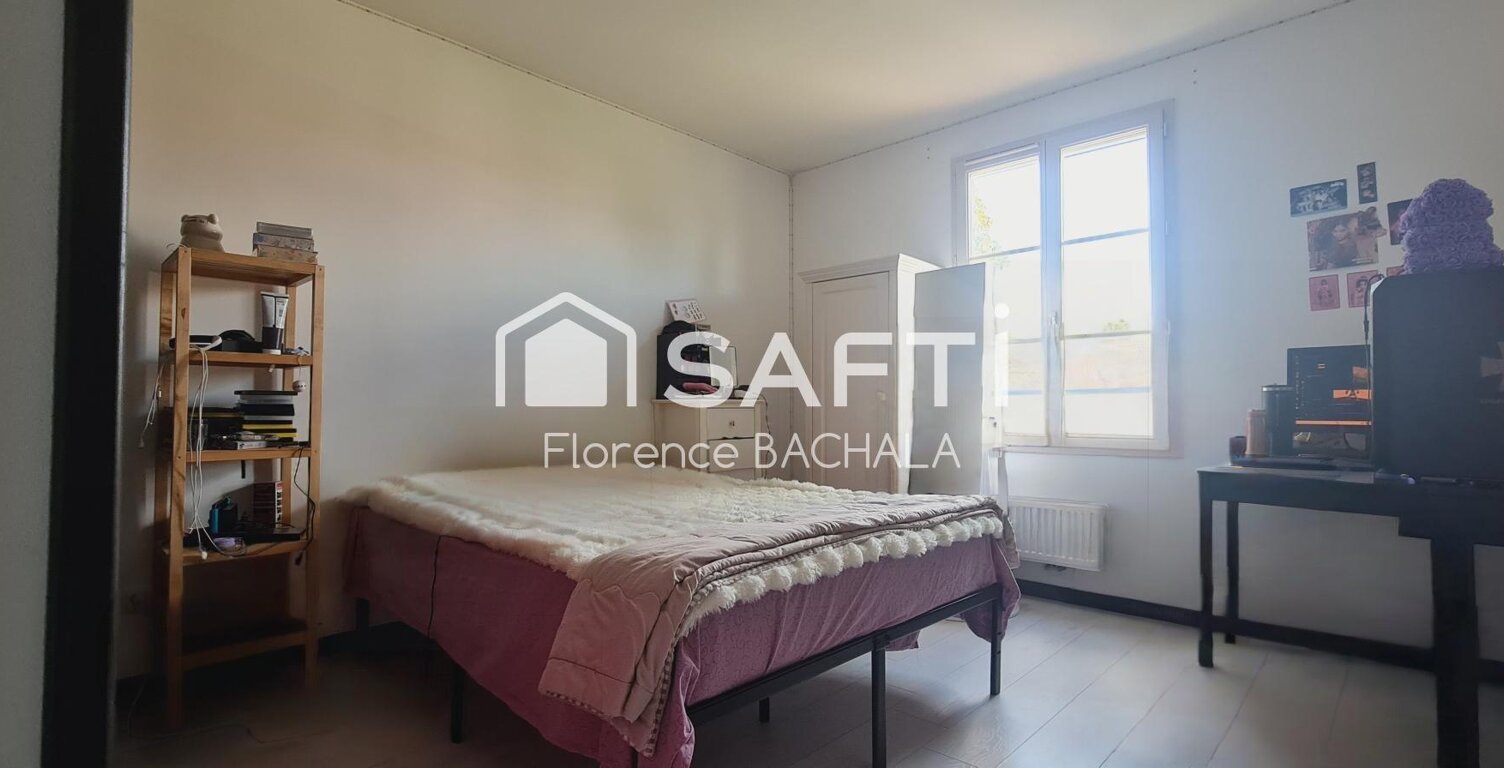 Maison familiale de 2013 de 173 m² avec 5 chambres, possibilité 7 chambres sur 659 m² de terrain — photo 1