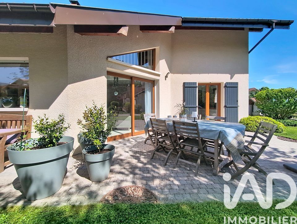 Vente Maison/villa 7 pièces - Photo 3