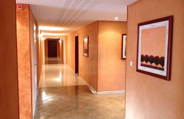 Appartement en résidence — photo 5