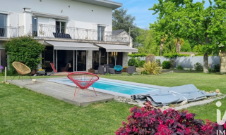 Maison 8 Pièces 242 m² à vendre à Laloubère (65310)