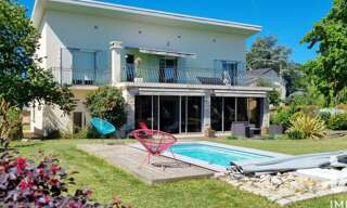 Maison 8 Pièces 242 m² à vendre à Tarbes (65000)