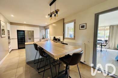 Maison 8 pièces 378000 €
