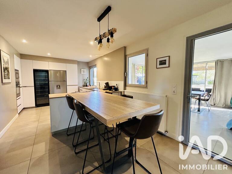 Vente Maison traditionnelle 8 pièces — photo 1