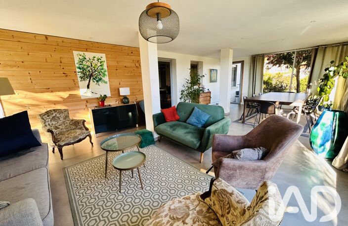 Vente Maison traditionnelle 8 pièces — photo 2