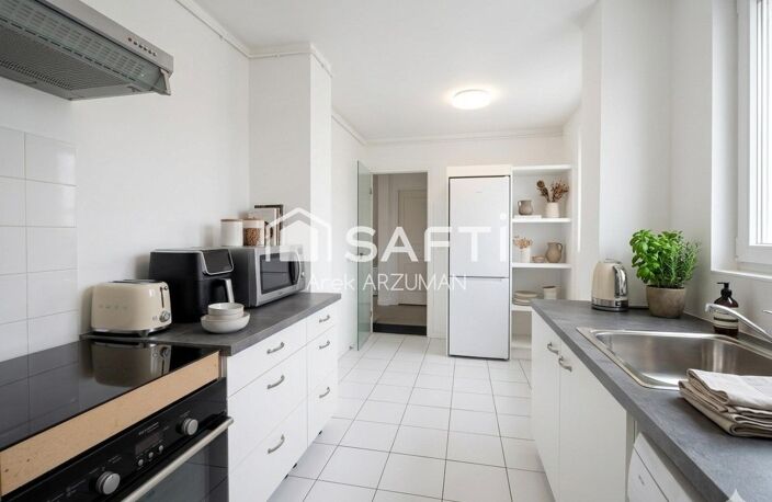 Appartement Centre-ville, Terrasse 10m² — photo 4