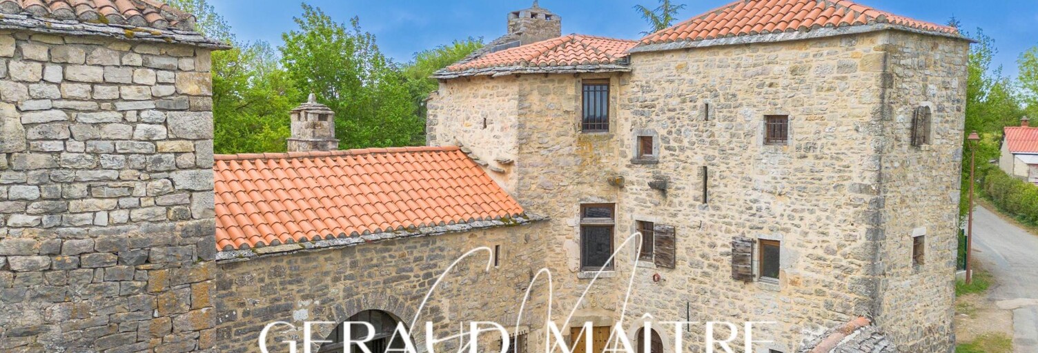 Maison 10 Pièces 114 m² à vendre à Viala-du-Pas-de-Jaux (12250)