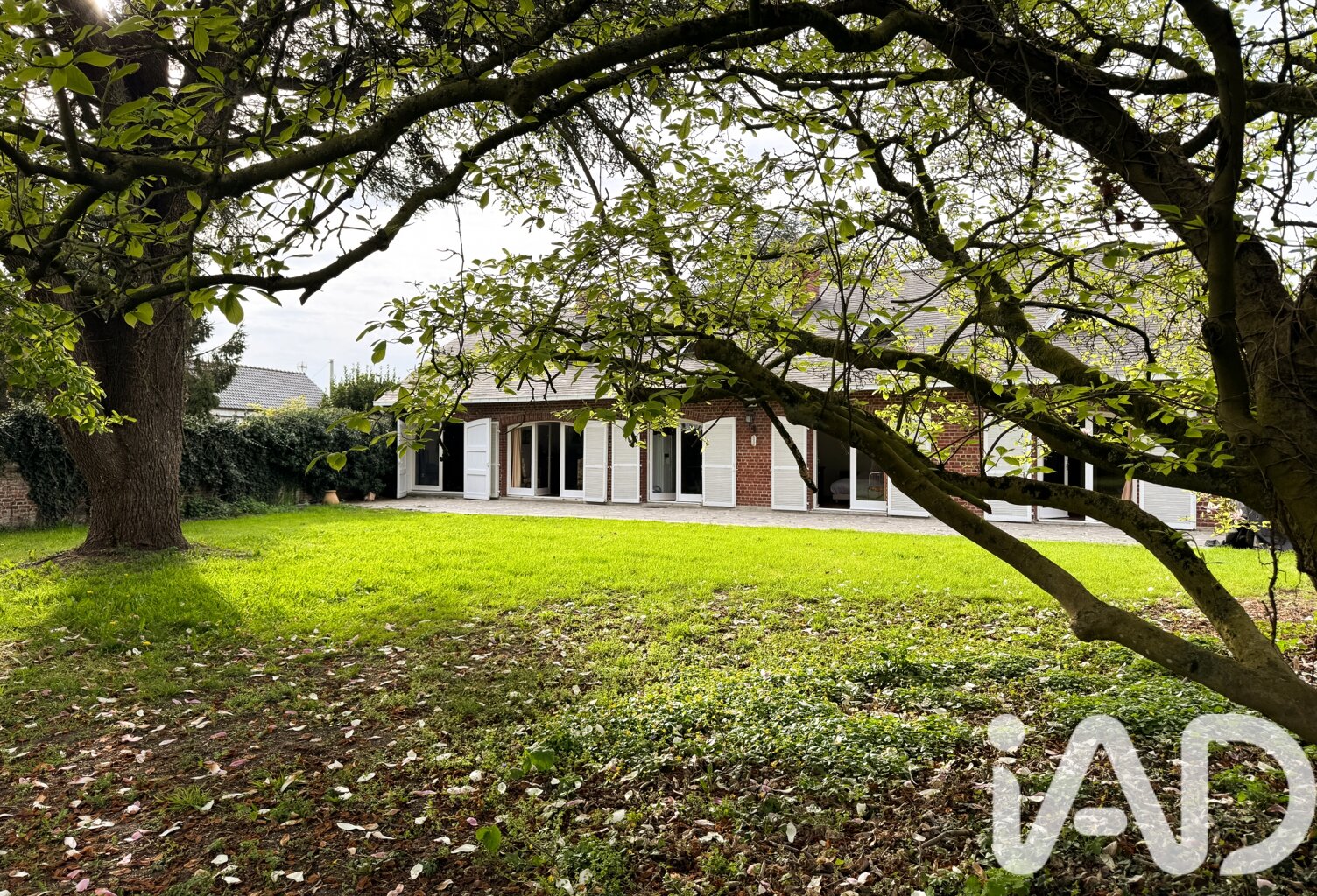 Vente Maison/villa 9 pièces — photo 1