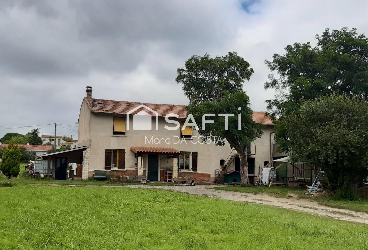 FERME A RENOVER. 7000 M2 TERRAIN. GROS POTENTIEL — photo 1
