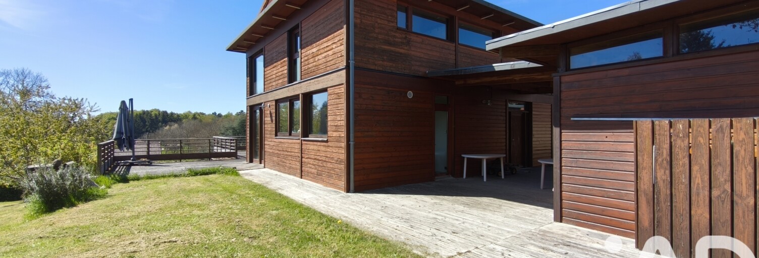 Maison 6 Pièces 226 m² à vendre à Apinac (42550)