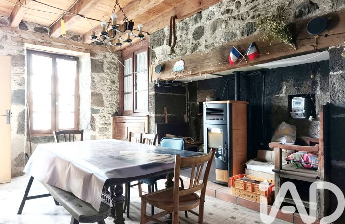 Vente Maison/villa 5 pièces — photo 2
