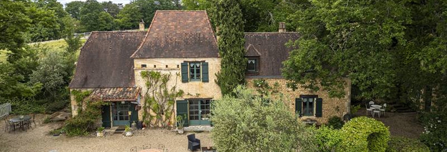 Maison 8 Pièces 160 m² à vendre à Val de Louyre et Caudeau (24510)