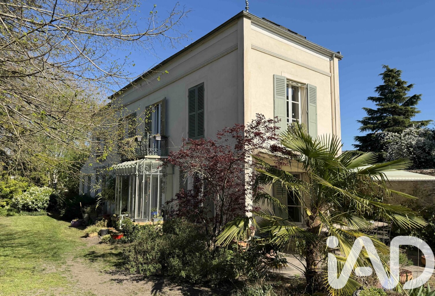 Vente Maison/villa 8 pièces — photo 1
