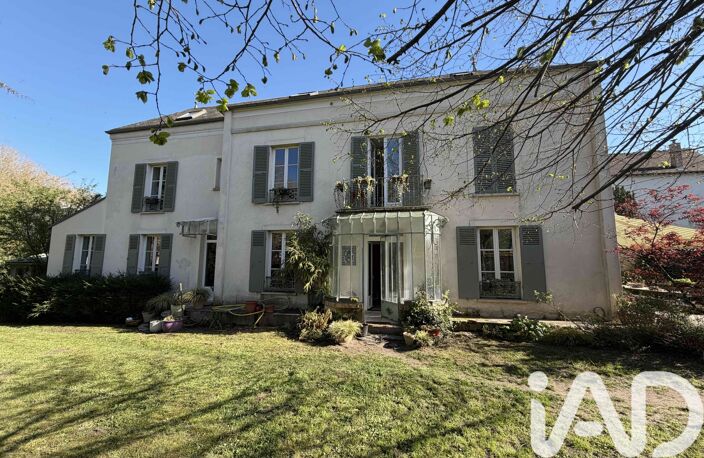 Vente Maison/villa 8 pièces — photo 2
