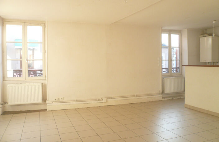 Centre-ville, proche gare et commerces, immeuble 5 logements — photo 5