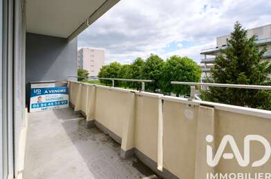 Appartement 5 pièces 163000 €