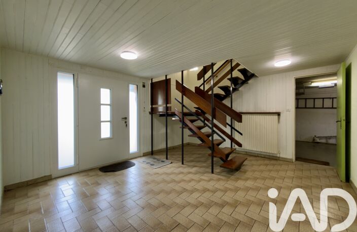 Vente Maison/villa 5 pièces — photo 2