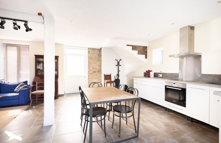 Maison en pierre de 4 pièces principales — photo 5