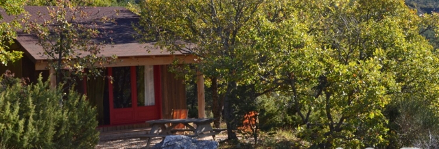 Terrain  740235 m² à vendre à La Roche-sur-le-Buis (26170)