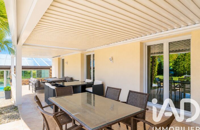 Vente Maison/villa 10 pièces — photo 3