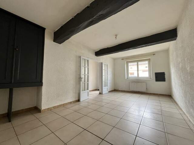 Maison de ville de 4 pièces principales — photo du bien