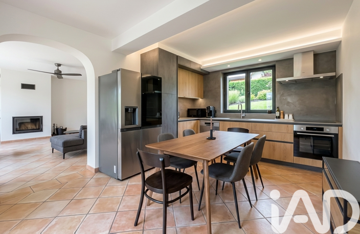 Vente Maison/villa 8 pièces — photo 4
