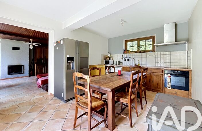 Vente Maison/villa 8 pièces — photo 5