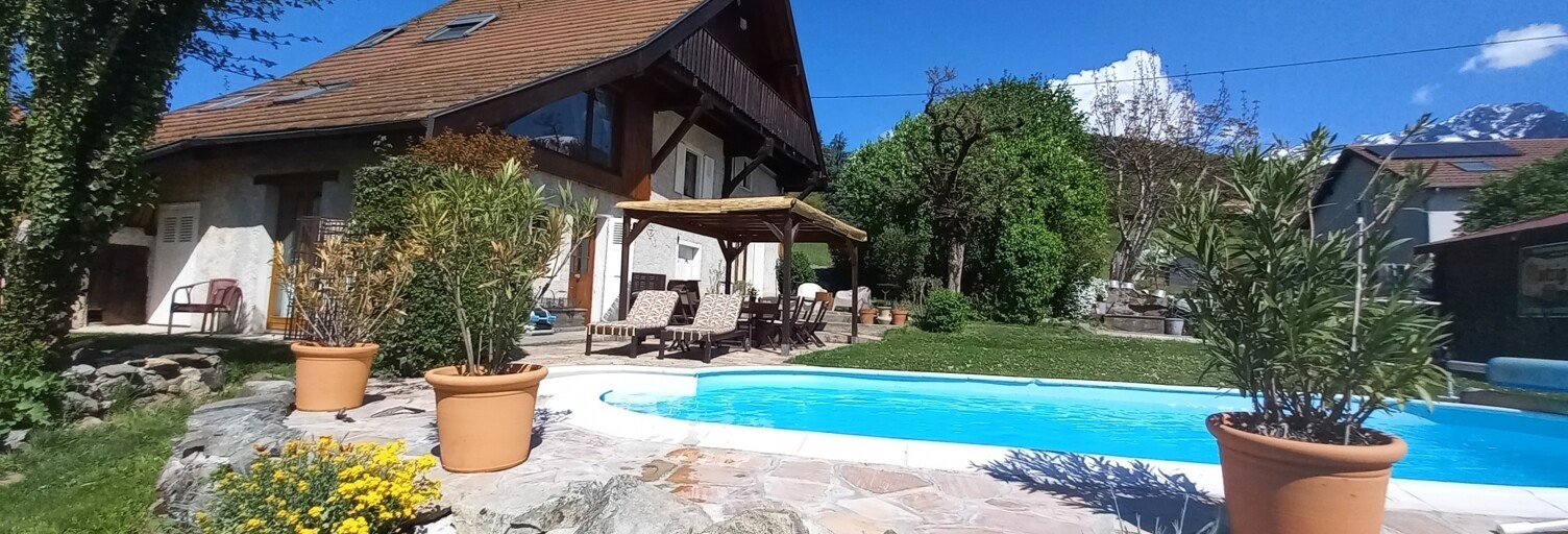 Maison 7 Pièces 127 m² à vendre à Saint-Martin-d'Uriage (38410)