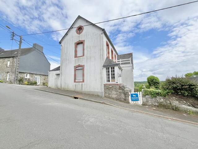 Maison 5 pièces 103 m² à Carhaix-Plouguer — photo du bien