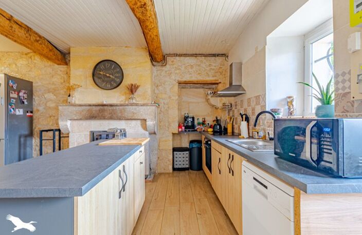 Maison en pierre de 3 pièces principales — photo 4