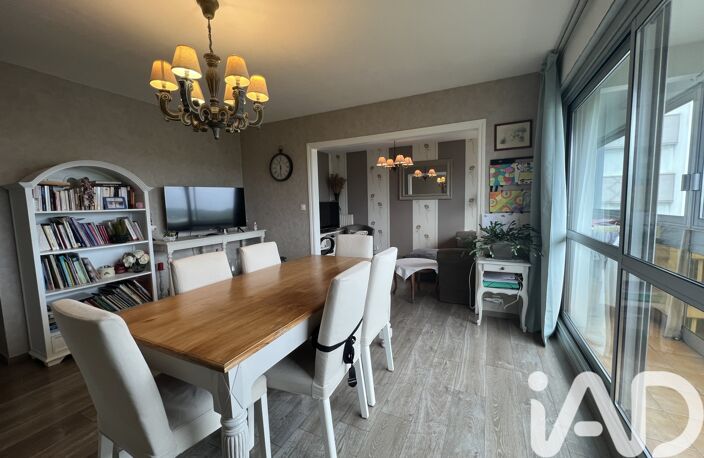 Vente Appartement 5 pièces — photo 2
