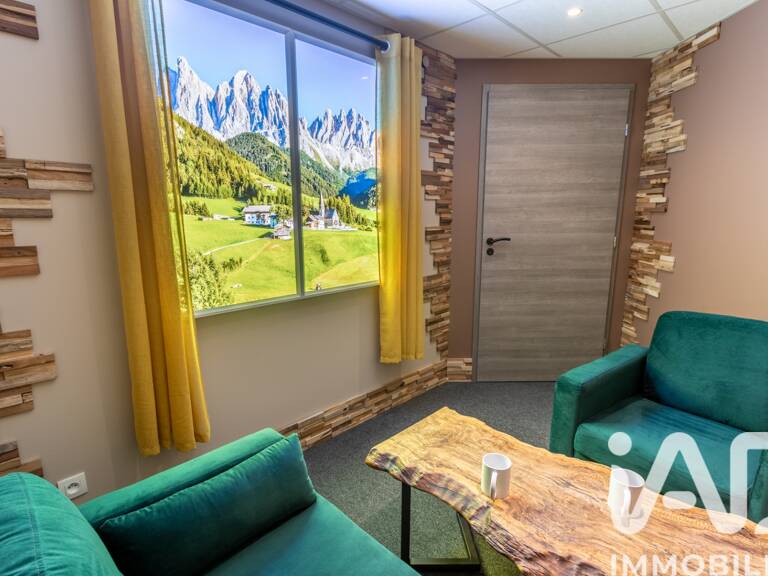 Vente Boutique/Local commercial 106 m&sup2; — photo 1