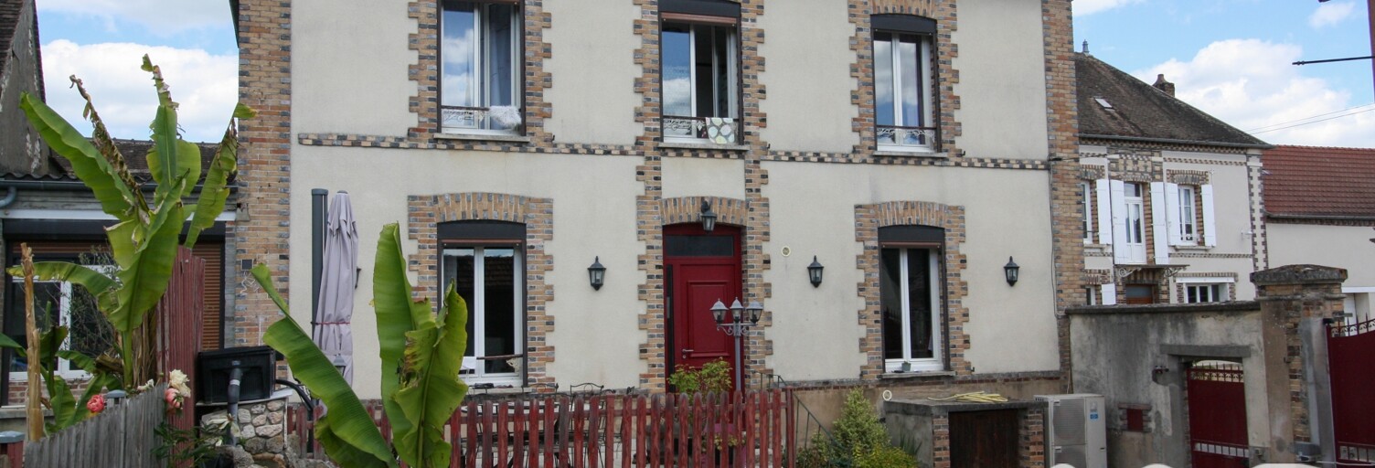 Maison 6 Pièces 244 m² à vendre à Vinneuf (89140)
