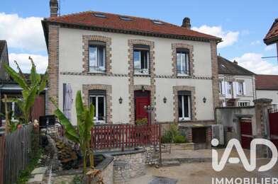 Maison 6 pièces 300000 €