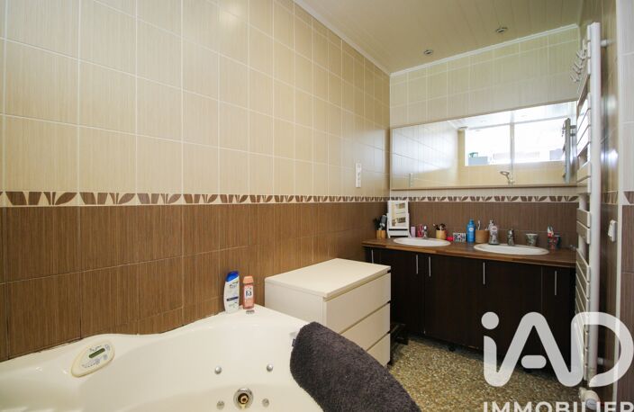 Vente Maison/villa 8 pièces — photo 5