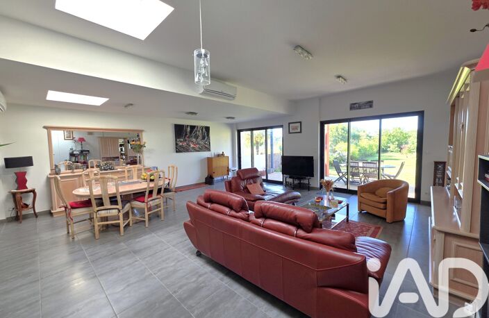 Vente Maison/villa 6 pièces — photo 2