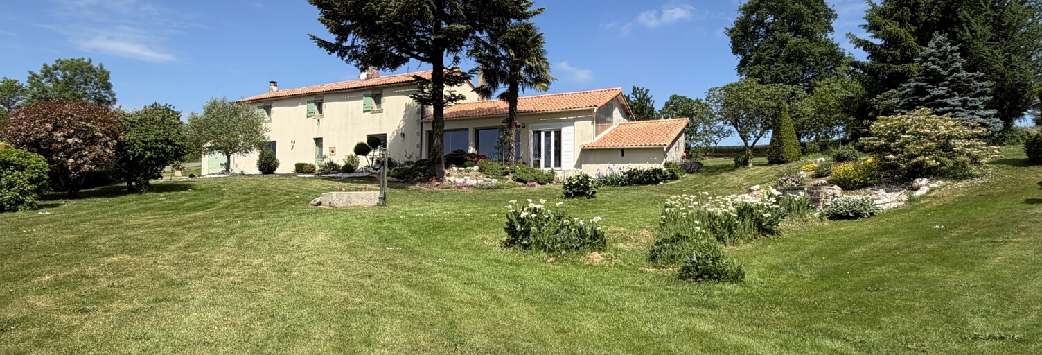 Maison 6 Pièces 158 m² à vendre à Terval (85120)