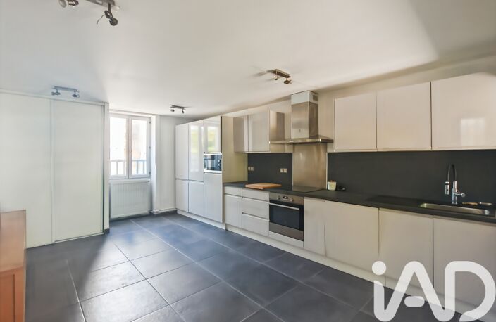 Vente Maison/villa 6 pièces — photo 2