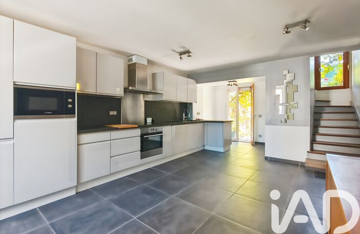 Vente Maison/villa 6 pièces — photo 3