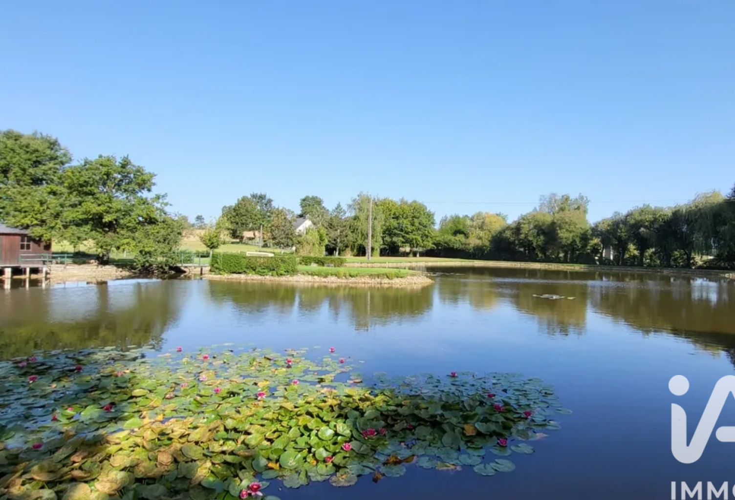 Vente Terrain 10 501 m&sup2; — photo 1