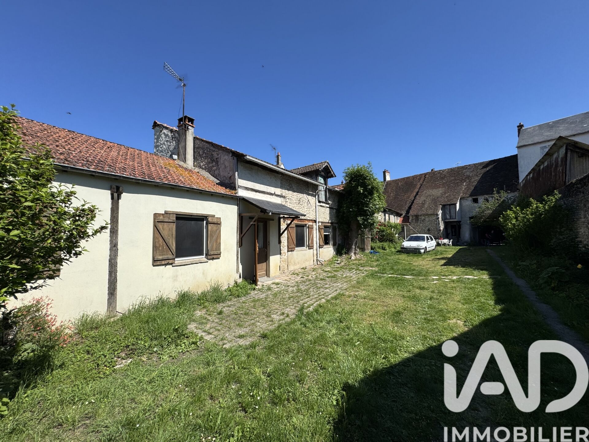 Vente Maison/villa 10 pièces - Photo 2