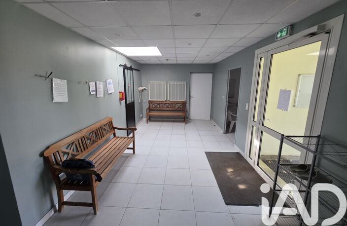 Vente Boutique/Local commercial 191 m&sup2; — photo 3