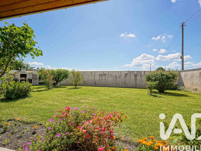 Vente Maison/villa 5 pièces — photo 1