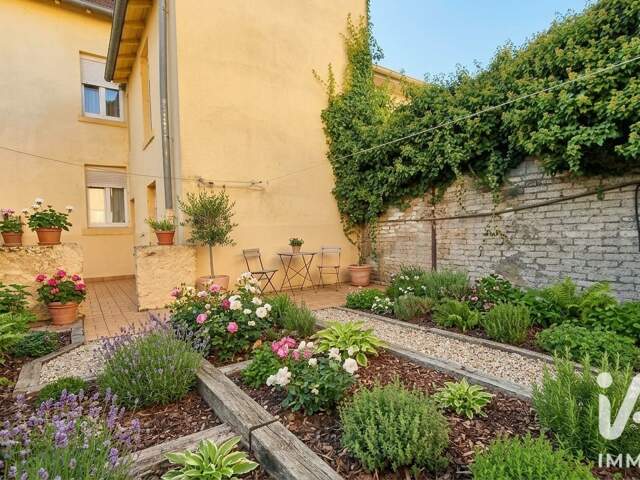 Vente Maison de ville 8 pièces — photo du bien