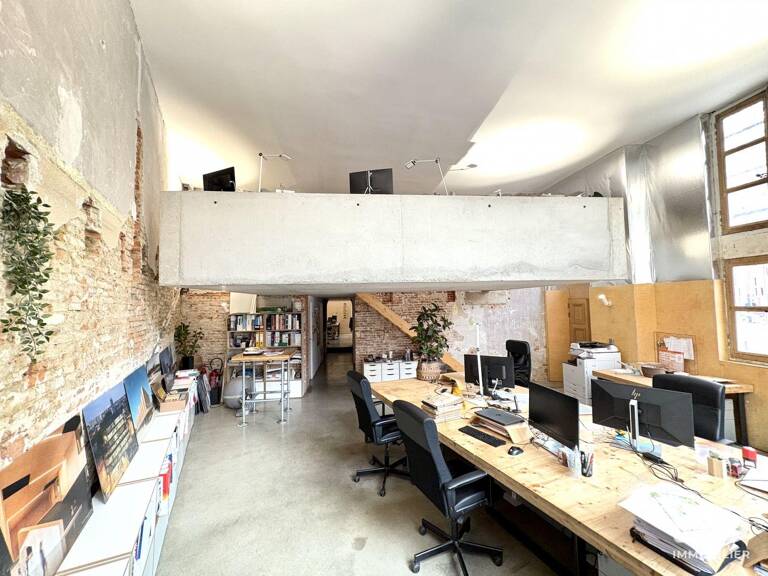 Location Boutique/Local commercial 205 m&sup2; — photo 1