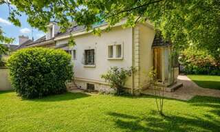 Maison 5 Pièces 122 m² à vendre à Saint-Cyr-l'École (78210)