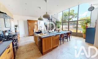 Maison 8 Pièces 230 m² à vendre à Creissan (34370)