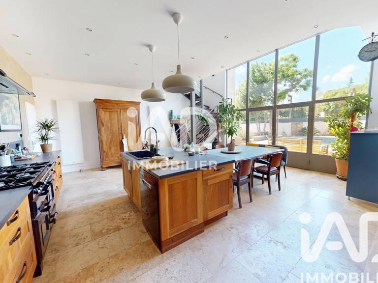 Vente Maison/villa 8 pièces — photo 1