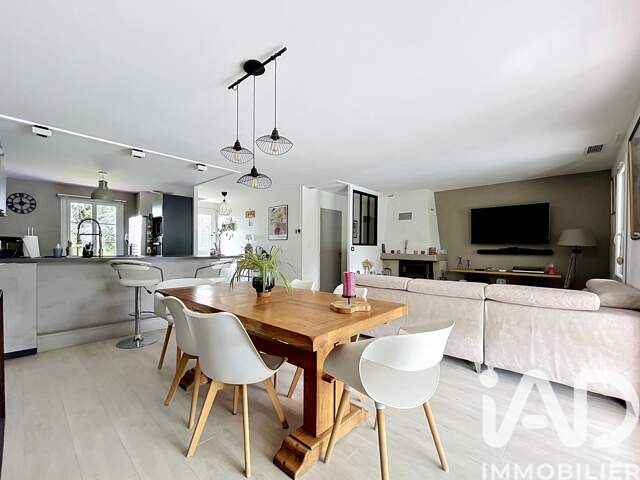 Vente Demeure 6 pièces — photo du bien