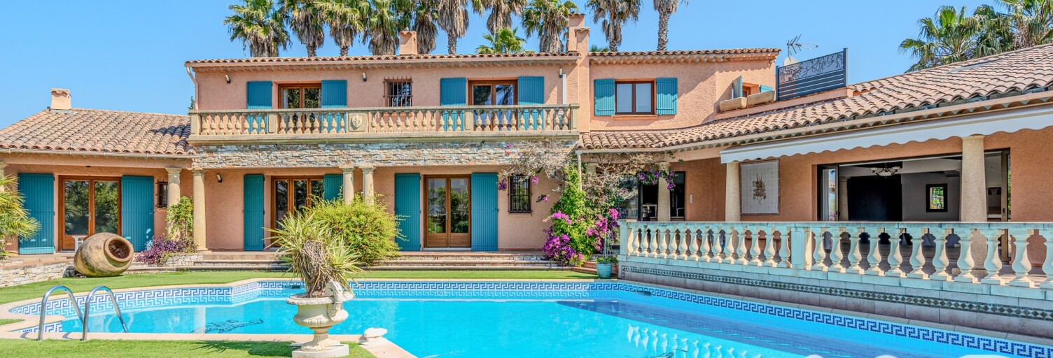 Maison 9 Pièces 420 m² à vendre à Puget-sur-Argens (83480)
